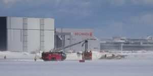 Delta Flight Goes Upside Down At Toronto Airport CloudBrain